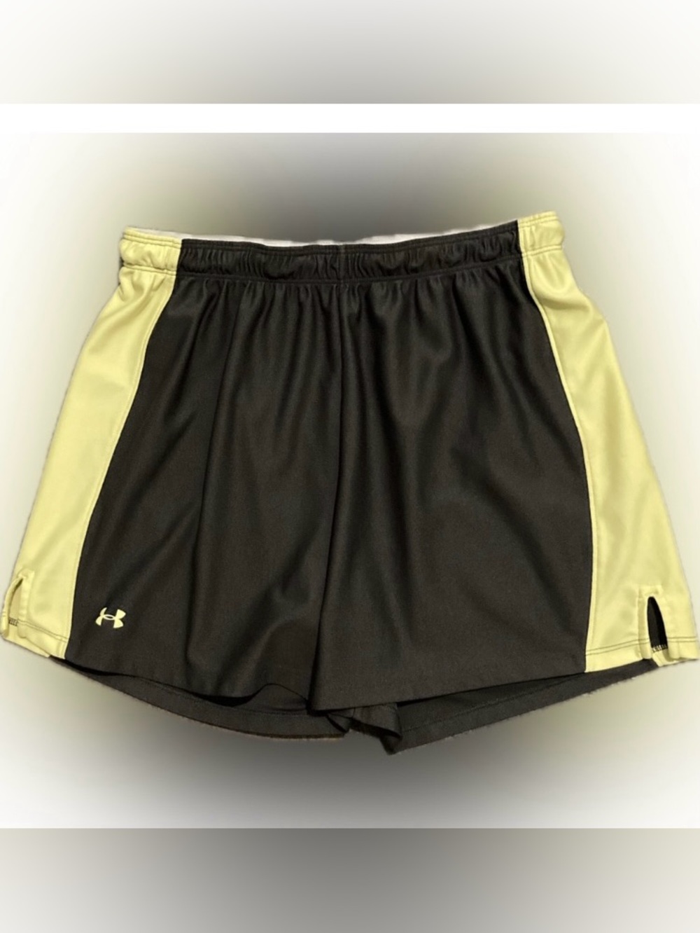 Under Armour Grey and Yellow Athletic Shorts Women’s Size M